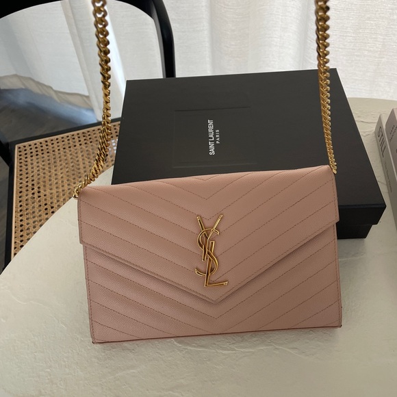 SAINT LAURENT MATELASSÉ CHAIN - CASSANDRE - Picture 3 of 6